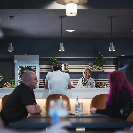 - The Niu, Brass Olympiapark By Ihg Μόναχο