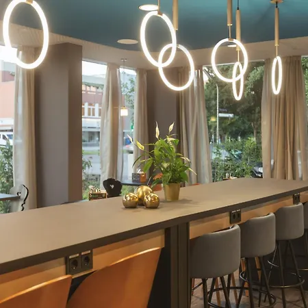 - The Niu, Brass Olympiapark By Ihg Ξενοδοχείο