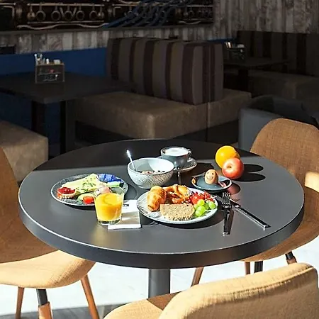 - The Niu, Brass Olympiapark By Ihg Hotel 3*