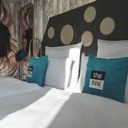 - The Niu, Brass Olympiapark By Ihg Отель