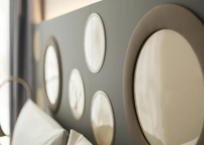 - The Niu, Brass Olympiapark By Ihg 3*