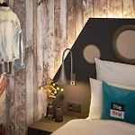 - The Niu, Brass Olympiapark By Ihg Hotel 3*