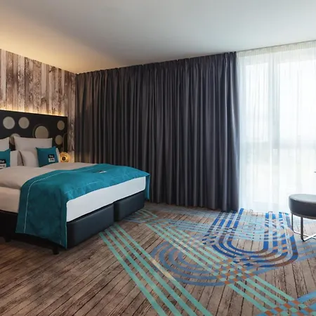 - The Niu, Brass Olympiapark By Ihg Szálloda 3*