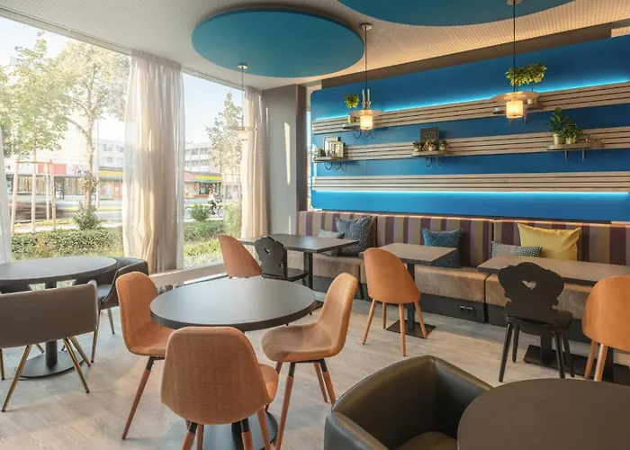 - The Niu, Brass Olympiapark By Ihg Отель Мюнхен